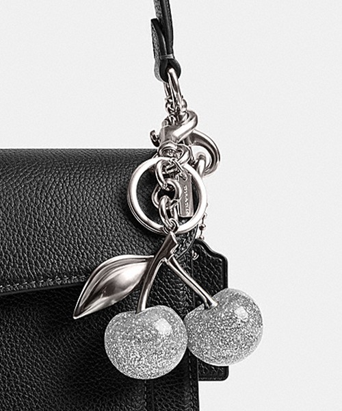 coach コーチ　バッグチャーム　チェリー チェリー バッグ チャーム（キーホルダー）｜COACH（コーチ）の