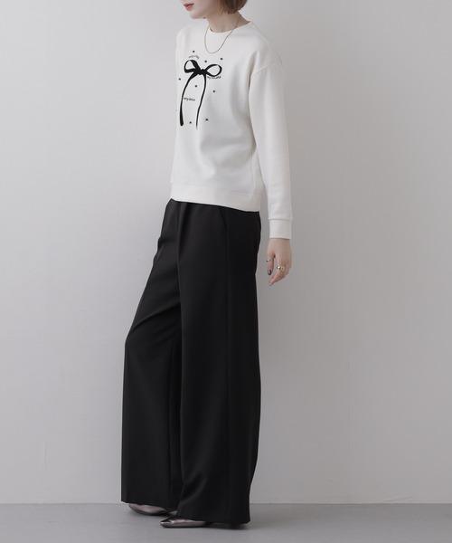 Miunelora(ミューネローラ)の「Miunelora リボンモチーフダンボールプルオーバー 長袖(Tシャツ/カットソー・レディース・アイボリー/モカ・38)」の3枚目の写真