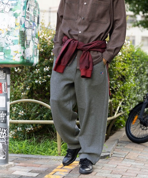 Russell Athletic(ラッセルアスレティック)の「【Russell Athletic(ラッセルアスレティック)】別注 TCスウェットパンツ(スウェットパンツ・メンズ・グレー/ダークブラウン/ブラック・MEDIUM/LARGE)」の16枚目の写真