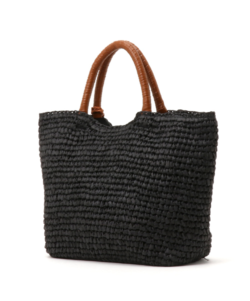 NATURAL BEAUTY BASIC（ナチュラルビューティーベーシック）の「バイカラータッセルトートバッグ（トートバッグ・レディース・ブラック/ベージュ・ﾌﾘ-）」の3枚目の写真