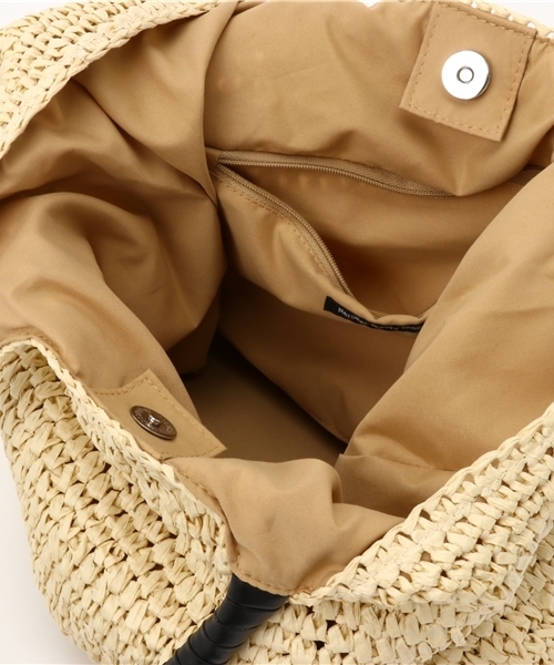 NATURAL BEAUTY BASIC（ナチュラルビューティーベーシック）の「バイカラータッセルトートバッグ（トートバッグ・レディース・ブラック/ベージュ・ﾌﾘ-）」の8枚目の写真