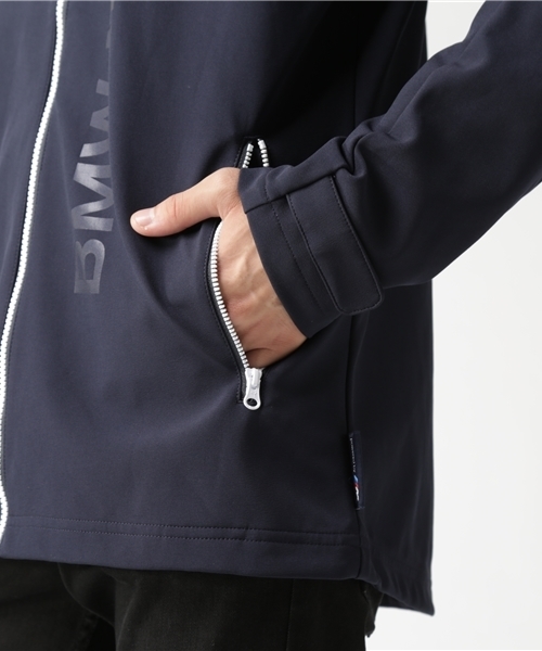 PUMA（プーマ）の「BMW MSP ソフトシェルジャケット（ナイロンジャケット・メンズ・ネイビー・LARGE/SMALL/X-SMALL/MEDIUM/X-LARGE）」の8枚目の写真