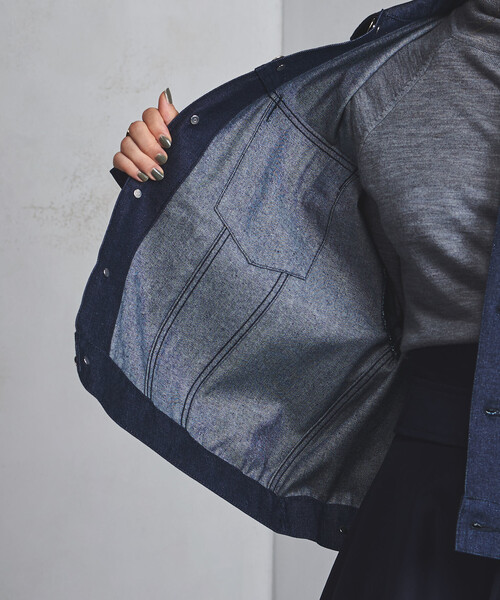 UNITED ARROWS（ユナイテッドアローズ）の「＜JOHN LAWRENCE SULLIVAN（ジョン ローレンスサリバン）＞OVER DENIM ジャケット（デニムジャケット・レディース・ブラック/ロイヤルブルー/ホワイト・FREE）」の9枚目の写真