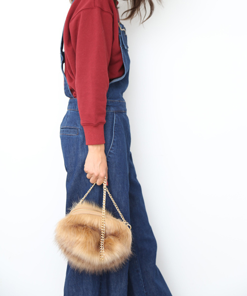 FREE'S MART（フリーズマート）の「ラウンドフェイクファーバッグ（ショルダーバッグ・レディース・ベージュ/グレー/ホワイト・ﾌﾘ-）」の20枚目の写真