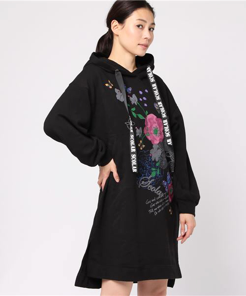 Scolar スカラー の スカラ子花柄フードワンピース ワンピース Wear