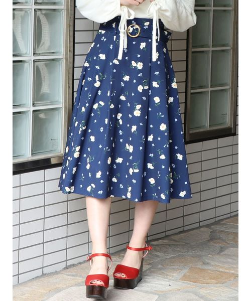 [*]様 未使用⭐︎ビビアンタムランの花柄ひざ下丈スカート38 未使用⭐︎ビビアンタムランの花柄ひざ下丈スカート38