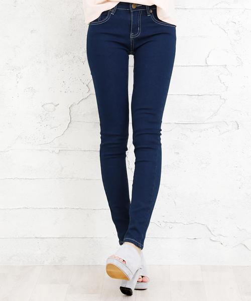 Girly Doll（ガーリードール）の「履き心地抜群のスキニーパンツ!!（デニムパンツ・レディース・ブラック/ホワイト/インディゴブルー/ワンウォッシュ/ダークインディゴブルー・M/S/XS/L/LL）」の19枚目の写真