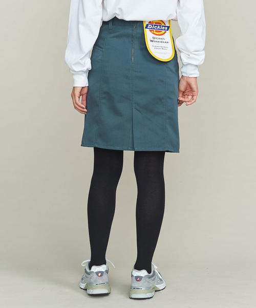 Dickies(ディッキーズ)の「【別注】<Dickies>ミニスカート ◆(スカート・レディース・ネイビー/オリーブ/ブラック・SMALL/MEDIUM)」の4枚目の写真