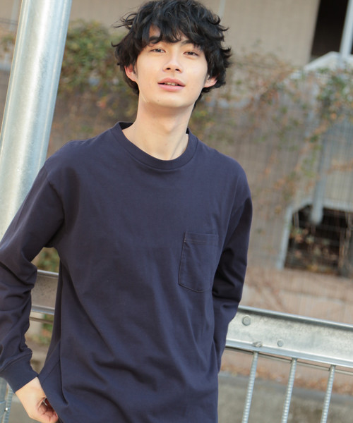 niko and...(ニコアンド)の「USAコットン無地ロンT(Tシャツ/カットソー・メンズ・ホワイト/ネイビー/イエロー/ブルー・MEDIUM/LARGE)」の1枚目の写真