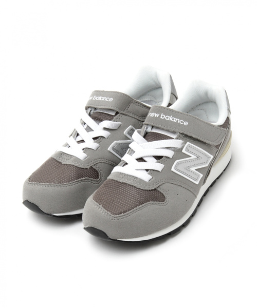 NEW BALANCE(ニューバランス)の「【キッズ】NEW BALANCE 996/808790(スニーカー・キッズ・ネイビー/グレー・22cm/23cm/17cm/18cm/19cm/20cm/21cm)」の2枚目の写真