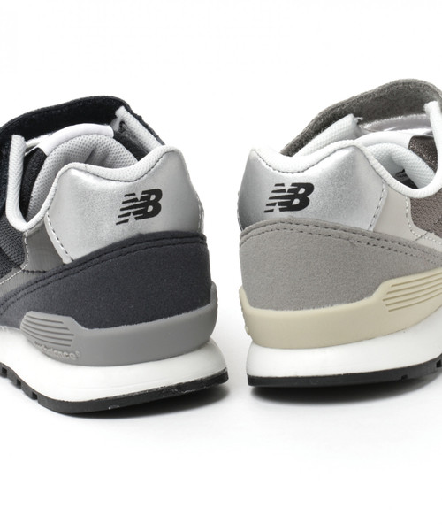 NEW BALANCE(ニューバランス)の「【キッズ】NEW BALANCE 996/808790(スニーカー・キッズ・ネイビー/グレー・22cm/23cm/17cm/18cm/19cm/20cm/21cm)」の10枚目の写真