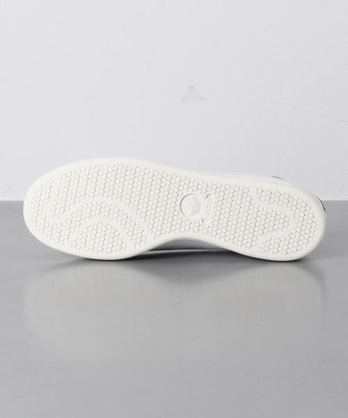 adidas(アディダス)の「<adidas(アディダス)> E stansmith 19ss(スニーカー・メンズ・ホワイト・27cm/29cm/25.5cm/30cm/26cm/28cm/27.5cm/28.5cm/26.5cm)」の4枚目の写真