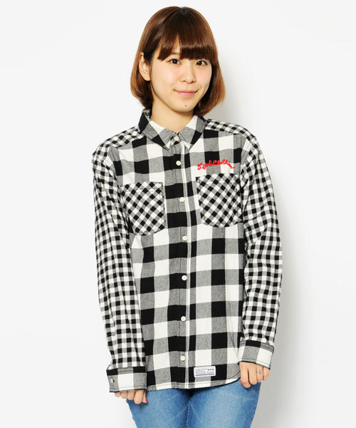 X-girl(エックスガール)の「BUFFALO PLAID SHIRT(シャツ/ブラウス・レディース・レッド/マルチ/ホワイト/ブルー・1/2)」の2枚目の写真