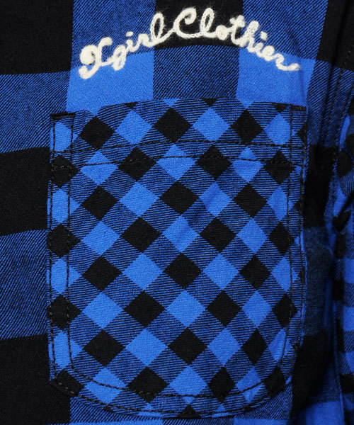 X-girl(エックスガール)の「BUFFALO PLAID SHIRT(シャツ/ブラウス・レディース・レッド/マルチ/ホワイト/ブルー・1/2)」の10枚目の写真