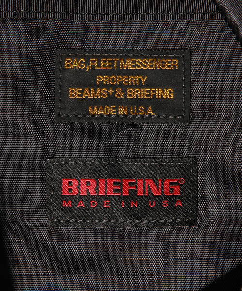 BRIEFING(ブリーフィング)の「BRIEFING×BEAMS PLUS / 別注 “Fleet Messenger Bag”(ショルダーバッグ・メンズ・ブラック/オリーブ・ONE SIZE)」の4枚目の写真
