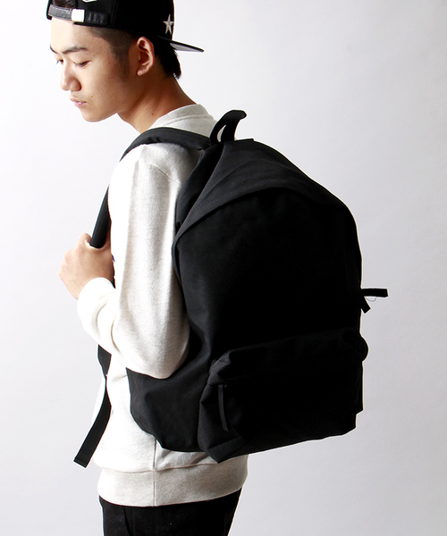 WEGO（ウィゴー）の「WEGO/ワイドシルエットデイバッグ（バックパック/リュック・メンズ・ブラック/カーキ/ネイビー・FREE）」の2枚目の写真