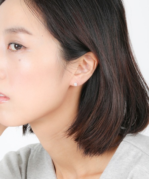 Jouete(ジュエッテ)の「ジルコニア ピアス(ピアス(両耳用)・レディース・プラチナム/イエローゴールド・FREE)」の5枚目の写真