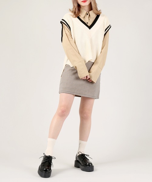 DING（ディング）の「DING/無地シャツ（シャツ/ブラウス・レディース・ベージュ/ホワイト/ブラック・FREE）」の9枚目の写真