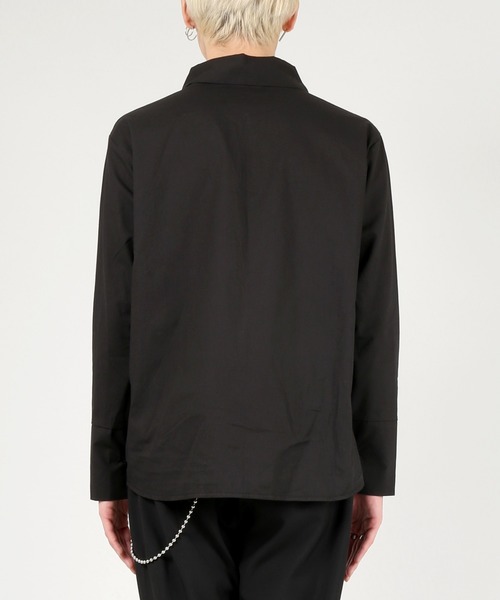 DING（ディング）の「DING/無地シャツ（シャツ/ブラウス・レディース・ベージュ/ホワイト/ブラック・FREE）」の11枚目の写真