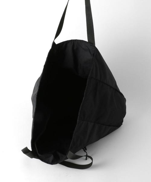 POP TRADING COMPANY（ポップトレーディングカンパニー）の「＜POP TRADING COMPANY＞ PACK TOTE/バック（トートバッグ・メンズ・ブラック・FREE）」の4枚目の写真
