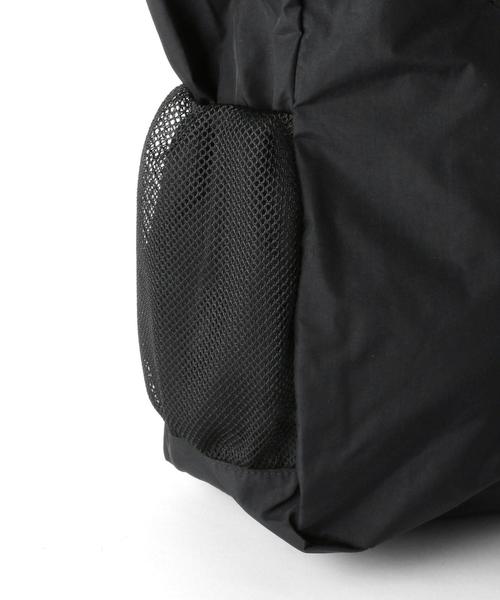 POP TRADING COMPANY（ポップトレーディングカンパニー）の「＜POP TRADING COMPANY＞ PACK TOTE/バック（トートバッグ・メンズ・ブラック・FREE）」の7枚目の写真