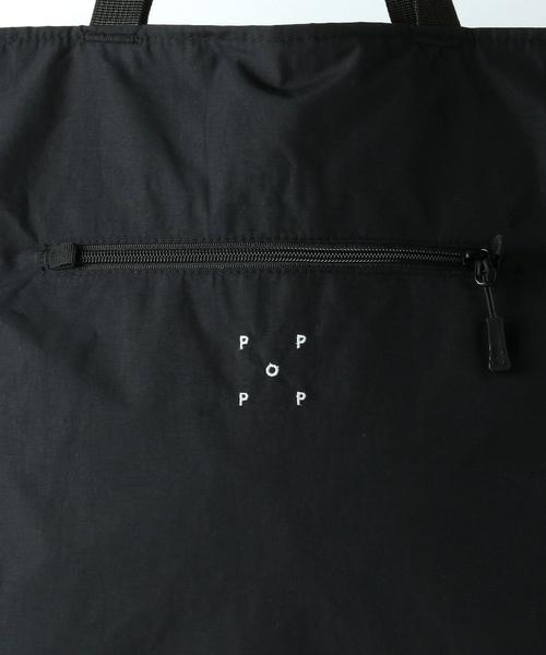 POP TRADING COMPANY（ポップトレーディングカンパニー）の「＜POP TRADING COMPANY＞ PACK TOTE/バック（トートバッグ・メンズ・ブラック・FREE）」の8枚目の写真