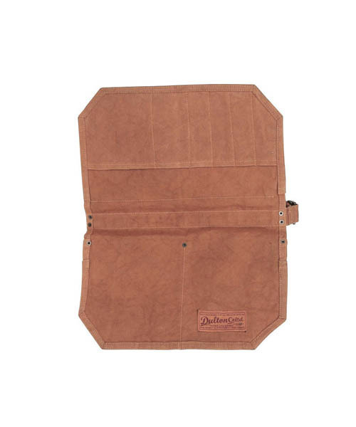 DULTON（ダルトン）の「WAX CANVAS MULTIPURPOSE TOOL BAG/キャンバス生地 ウエストポーチ（ボディバッグ/ウエストポーチ・メンズ・オリーブ/キャメル・FREE）」の8枚目の写真
