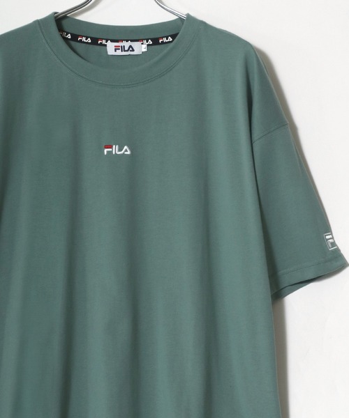 FILA(フィラ)の「FILA/フィラ オーバーサイズ ミニロゴ ワンポイント刺繍 半袖Tシャツ(Tシャツ/カットソー・メンズ・ホワイト/ブラック/ダークグリーン/ベージュ/パープル/パープル系その他/ホワイト系その他/ベージュ系その他2/ブラック系その他/ベージュ系その他/グリーン/ブルー/グリーン系その他/グレイッシュベージュ・LL/M/L)」の11枚目の写真