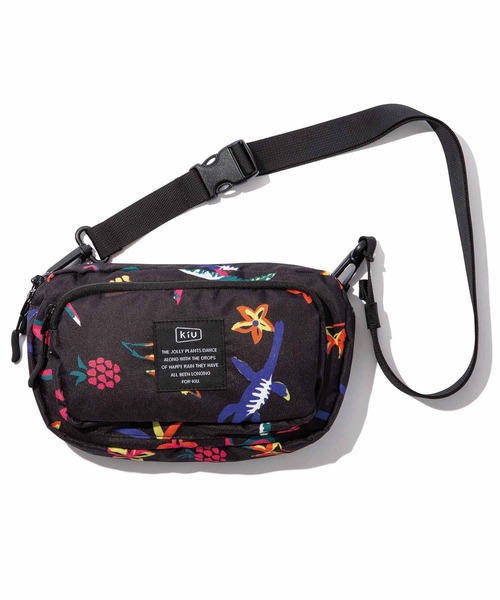 KiU（キウ）の「300D フロントポケット 2wayミニショルダーバッグ（ショルダーバッグ・レディース・ブラック/アニマル/ホワイト系その他/ブラック系その他/ブラック系その他3/ブラック系その他4/ブラック系その他5/ネイビー/ブラック系その他2/オレンジ/イエロー/ホワイト系その他2/その他10/パープル/レッド系その他/ブルー系その他/ブラック×カーキ/タイガーカモ/ブルー系その他2/ブラック系その他6/ベージュ系その他/レオパード/ブルー系その他3・FREE）」の9枚目の写真