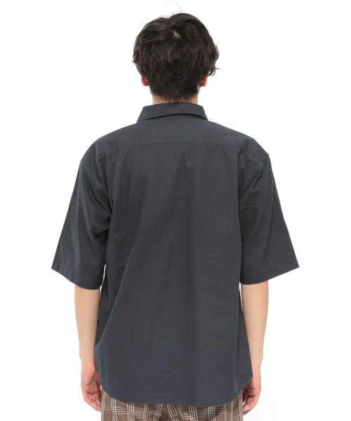 LAKOLE(ラコレ)の「リネン混クロップドCPOシャツ / LAKOLE(シャツ/ブラウス・メンズ・ブラック/ブラウン/ベージュ/オリーブ・MEDIUM/LARGE)」の6枚目の写真