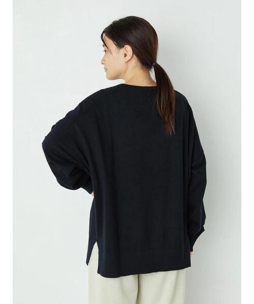 AMERICAN HOLIC（アメリカンホリック）の「モチフワVネックニットプルオーバー ＊●（ニット/セーター・レディース・ブラック/ブラウン/ブルー/アイボリー/マスタード/バーガンディー/グレイッシュベージュ・M/L）」の17枚目の写真