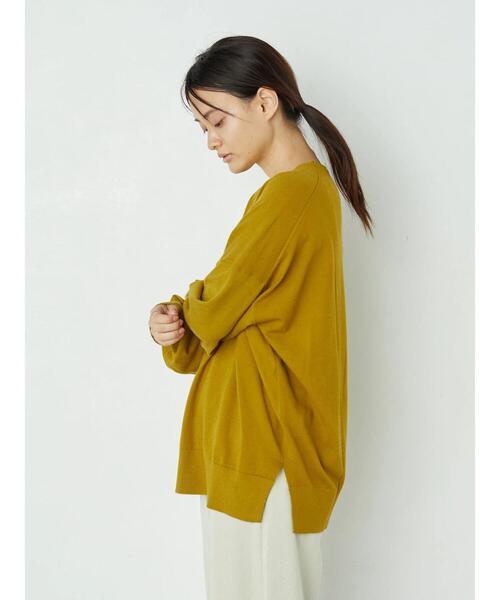 AMERICAN HOLIC（アメリカンホリック）の「モチフワVネックニットプルオーバー ＊●（ニット/セーター・レディース・ブラック/ブラウン/ブルー/アイボリー/マスタード/バーガンディー/グレイッシュベージュ・M/L）」の11枚目の写真