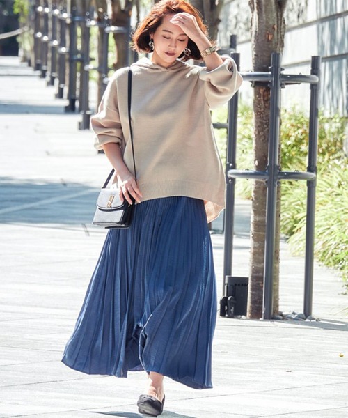 STYLEBLOCK(スタイルブロック)の「ミラノリブバックスリットニットパーカー(ニット/セーター・レディース・ブラック/グレイッシュベージュ/ブラウン/アイボリー・M)」の12枚目の写真