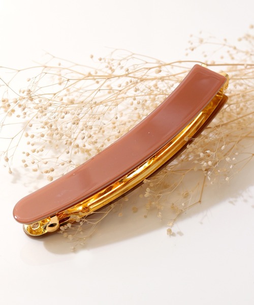 florist(フローリスト)の「滑り止めつきべっ甲柄バナナクリップ(バレッタ/ヘアクリップ・レディース・ベージュ/パープル/ブラウン/グレー/オフホワイト/オレンジ/トップグレー/バイオレット/キャメル/ブラウン系その他2/ダークネイビー/ブラック/ライトピンク/ネイビー・FREE)」の12枚目の写真