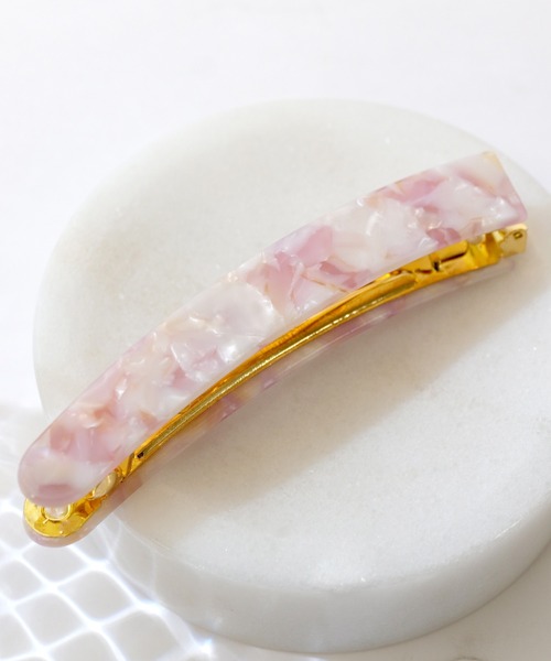 florist(フローリスト)の「滑り止めつきべっ甲柄バナナクリップ(バレッタ/ヘアクリップ・レディース・ベージュ/パープル/ブラウン/グレー/オフホワイト/オレンジ/トップグレー/バイオレット/キャメル/ブラウン系その他2/ダークネイビー/ブラック/ライトピンク/ネイビー・FREE)」の13枚目の写真