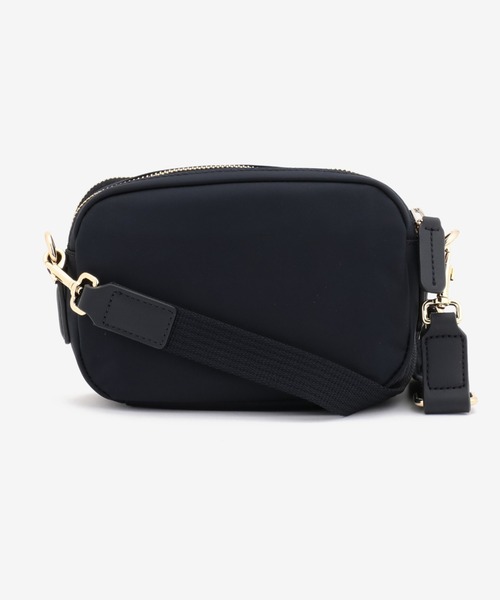 プチ様　【新品】トミーヒルフィガー　黒　ショルダーバッグ　ベーシック TOMMY HILFIGER（トミーヒルフィガー）の「ベーシックショルダー