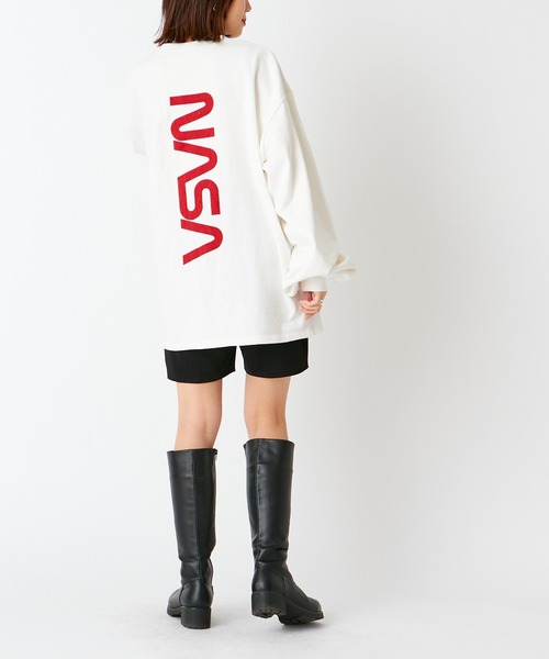 Chico（チコ）の「NASAバックロゴスウェット/ルーズスウェット（スウェット・レディース・アイボリー/グレー・FREE）」の17枚目の写真