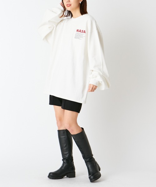 Chico（チコ）の「NASAバックロゴスウェット/ルーズスウェット（スウェット・レディース・アイボリー/グレー・FREE）」の8枚目の写真