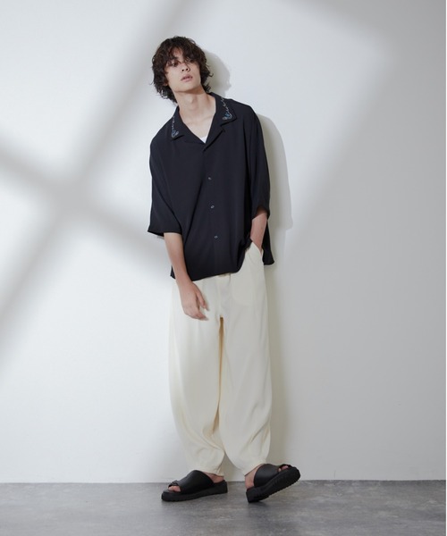 Loose/ルース(ルース)の「ドレープトロミ ドルマン刺繍シャツ(シャツ/ブラウス・メンズ・ホワイト/ブラック・S/M/L)」の9枚目の写真