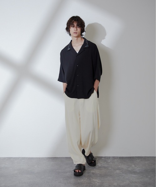 Loose/ルース(ルース)の「ドレープトロミ ドルマン刺繍シャツ(シャツ/ブラウス・メンズ・ホワイト/ブラック・S/M/L)」の10枚目の写真