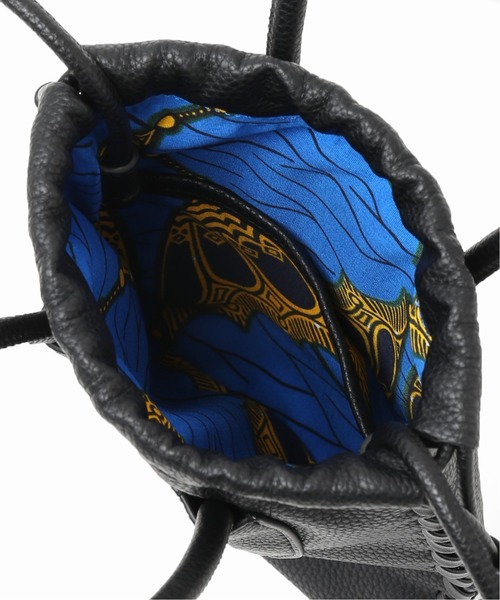 ADD CULUMN（アドカラム）の「■■■【ADD CULUMN/アドカラム】FAKE LEATHERMINI BAG：ショルダーバッグ（ショルダーバッグ・レディース・ブラック/アイボリー/イエロー/シルバー・FREE）」の15枚目の写真