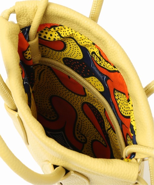 ADD CULUMN（アドカラム）の「■■■【ADD CULUMN/アドカラム】FAKE LEATHERMINI BAG：ショルダーバッグ（ショルダーバッグ・レディース・ブラック/アイボリー/イエロー/シルバー・FREE）」の16枚目の写真