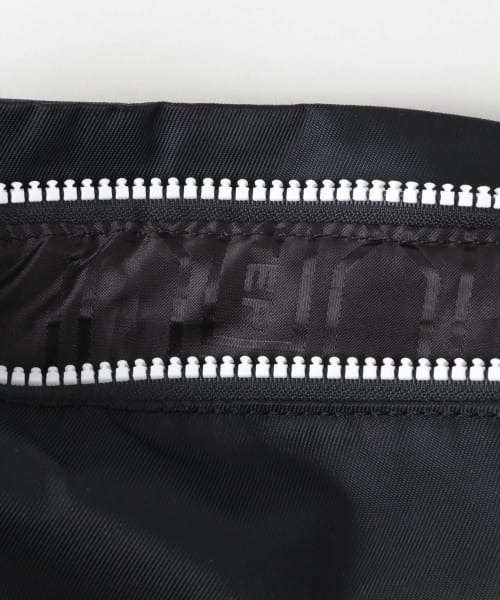 ameme（アメメ）の「HUNTER　BACKPACK NYLON（バックパック/リュック・レディース・ブラック・ONE）」の4枚目の写真