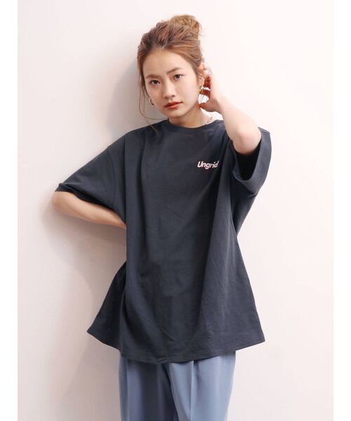 Ungrid（アングリッド）の「【10周年限定】UngridバッグロゴデザインTee（Tシャツ/カットソー・レディース・ブルー/チャコールグレー/オフホワイト・FREE）」の12枚目の写真