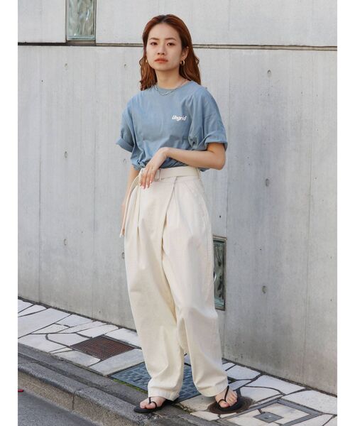 Ungrid（アングリッド）の「【10周年限定】UngridバッグロゴデザインTee（Tシャツ/カットソー・レディース・ブルー/チャコールグレー/オフホワイト・FREE）」の13枚目の写真