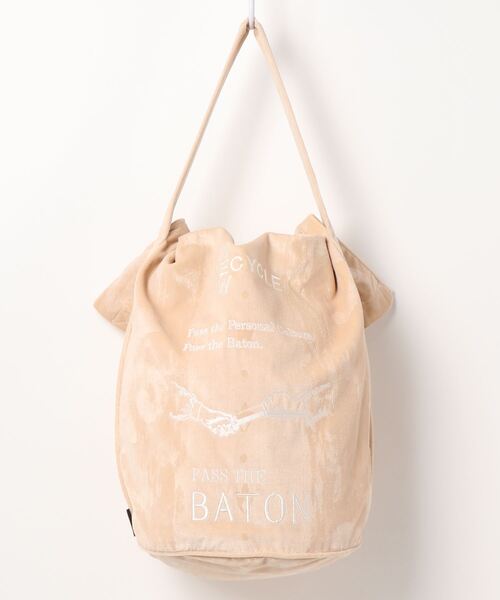 SALON adam et rope'(サロン アダム エ ロペ)の「Bucket tote bag/RILIEVO100【PASS THE BATON】(トートバッグ・レディース・レッド/ピンク系その他/ベージュ・FREE)」の3枚目の写真