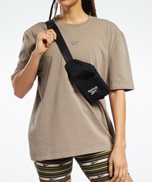 Reebok | クラシックス ファウンデーション スモール スリングバッグ / Classics Foundation Small Sling Bag /(ボディバッグ/ウエストポーチ)