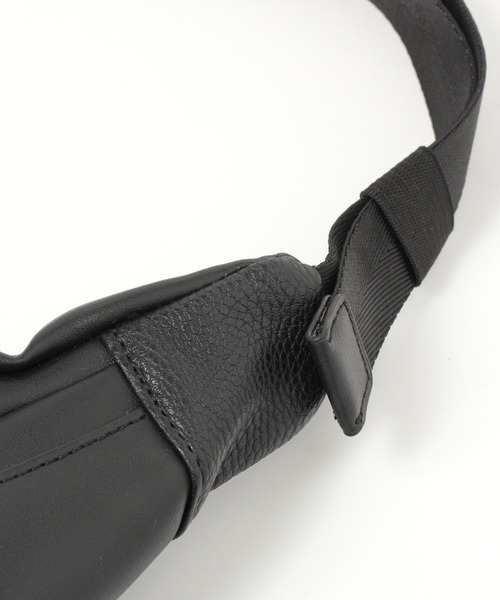 LAKOLE（ラコレ）の「フロントポケットフェイクレザーボディバッグ / 952109（ボディバッグ/ウエストポーチ・メンズ・ブラウン系その他/ブラック・FREE）」の12枚目の写真