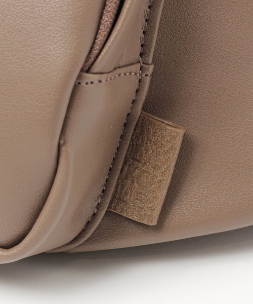 LAKOLE（ラコレ）の「フロントポケットフェイクレザーボディバッグ / 952109（ボディバッグ/ウエストポーチ・メンズ・ブラウン系その他/ブラック・FREE）」の18枚目の写真