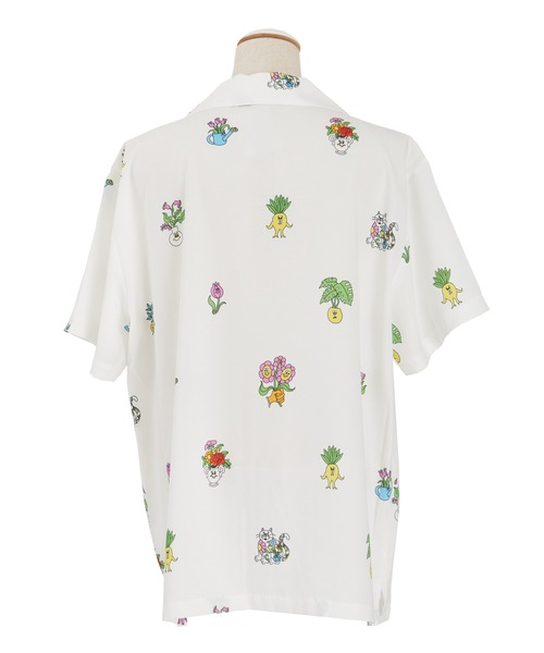 PUNYUS(プニュズ)の「フラワーフレンズ開襟シャツ(シャツ/ブラウス・レディース・ホワイト/ブラック/ピンク・1/2/4/3)」の12枚目の写真